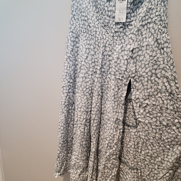 Tiered midaxi skirt - Picture 5 of 6